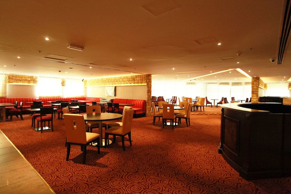 undefined Golden Ocean Hotel 10