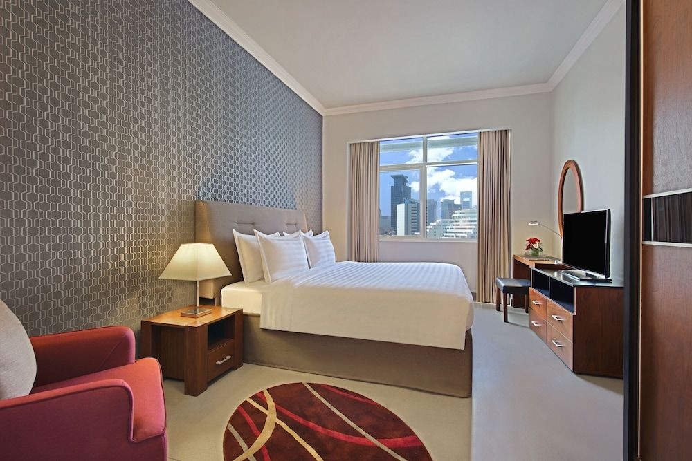 undefined The Curve Hotel 2