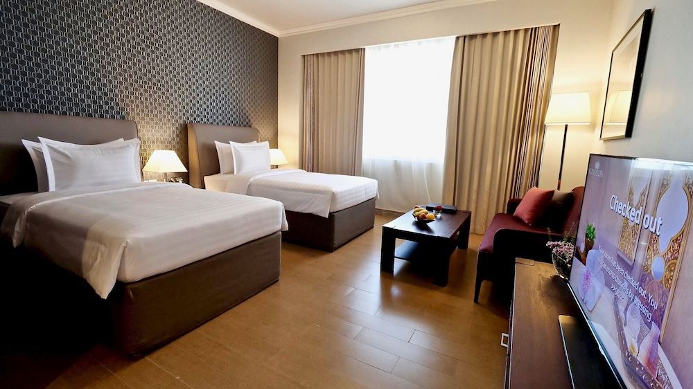 undefined The Curve Hotel 4