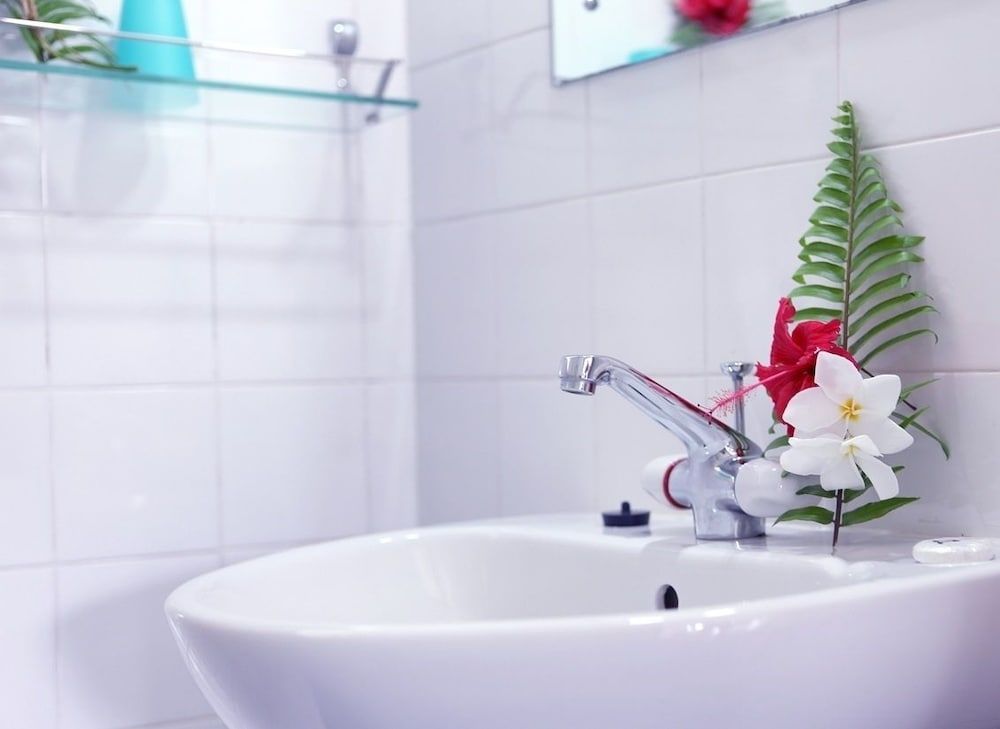 La Residence Studio, Sea View (Upper Floor ) 8