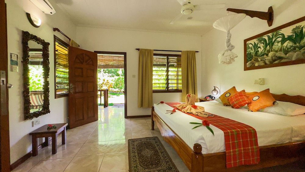 Cocotier Du Rocher Apartment, 1 Bedroom (Coco Germ) 3