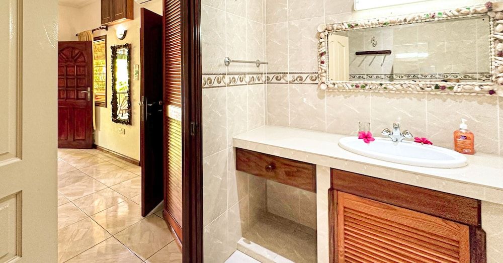 Cocotier Du Rocher Apartment, 1 Bedroom (Coco Sec) 10