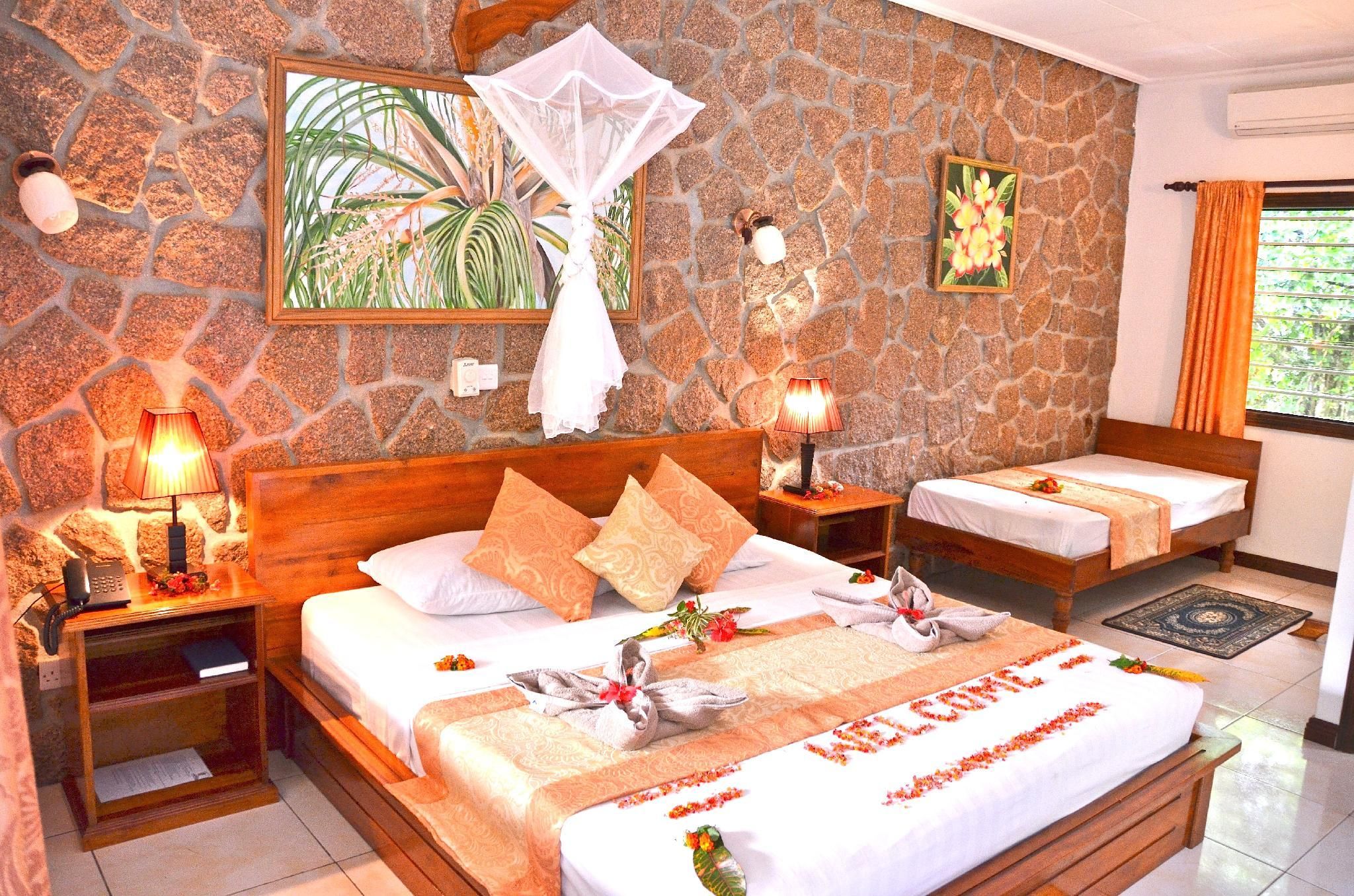 Superior with Kitchenette - Fler Coco