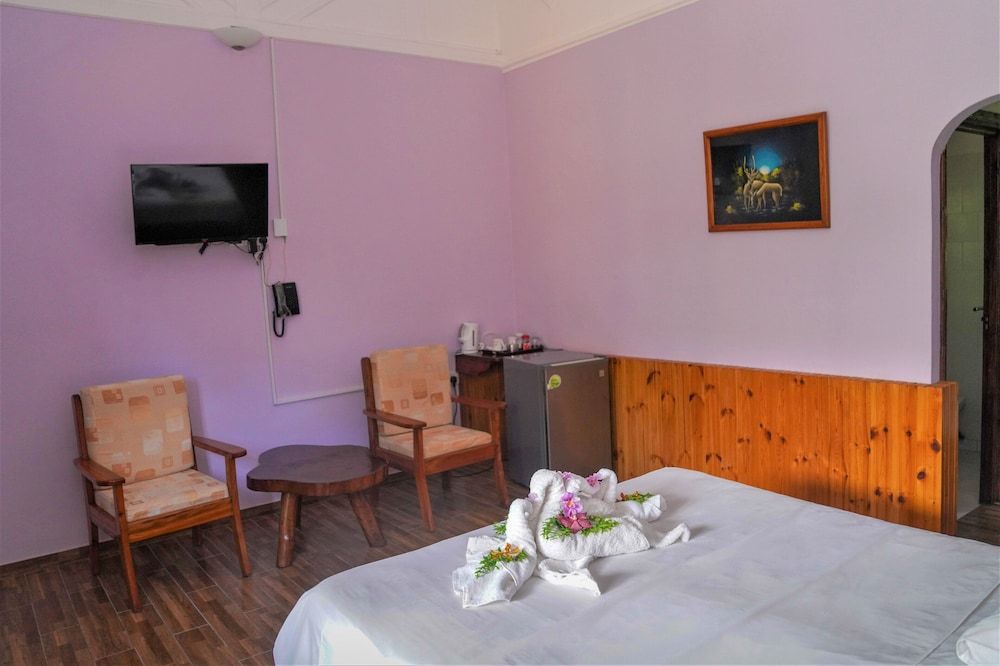 Bernique Guest House Standard Double Room 12