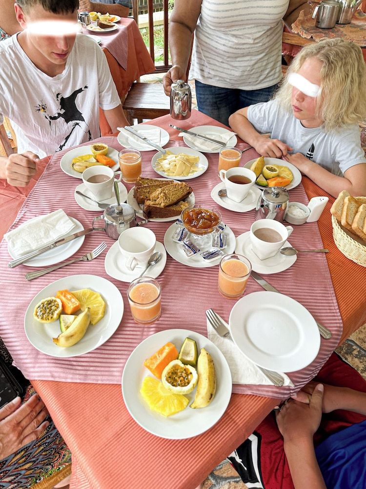 undefined Bernique Guest House 7