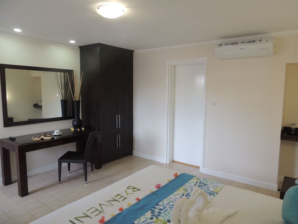 Hotel La Roussette Standard Room 2