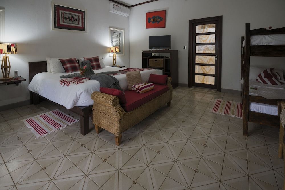 Auberge Chez Plume Standard Quadruple Room, 1 Bedroom 27