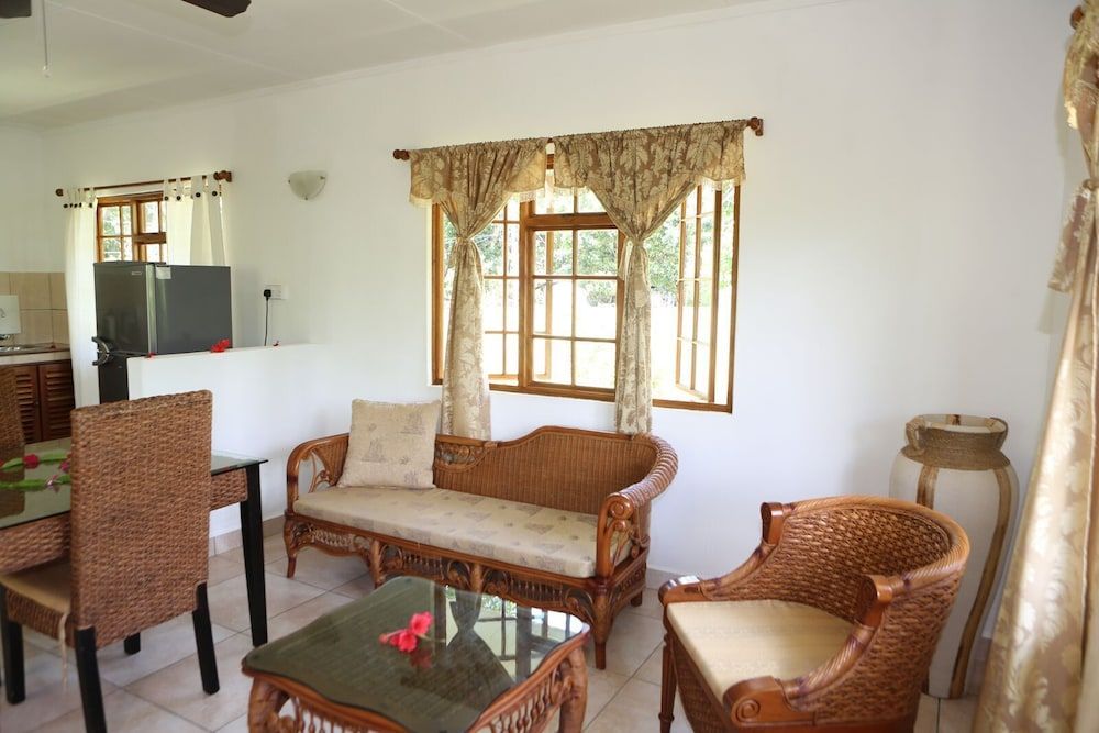 Le surmer self catering chalets Chalet, 1 Bedroom 9