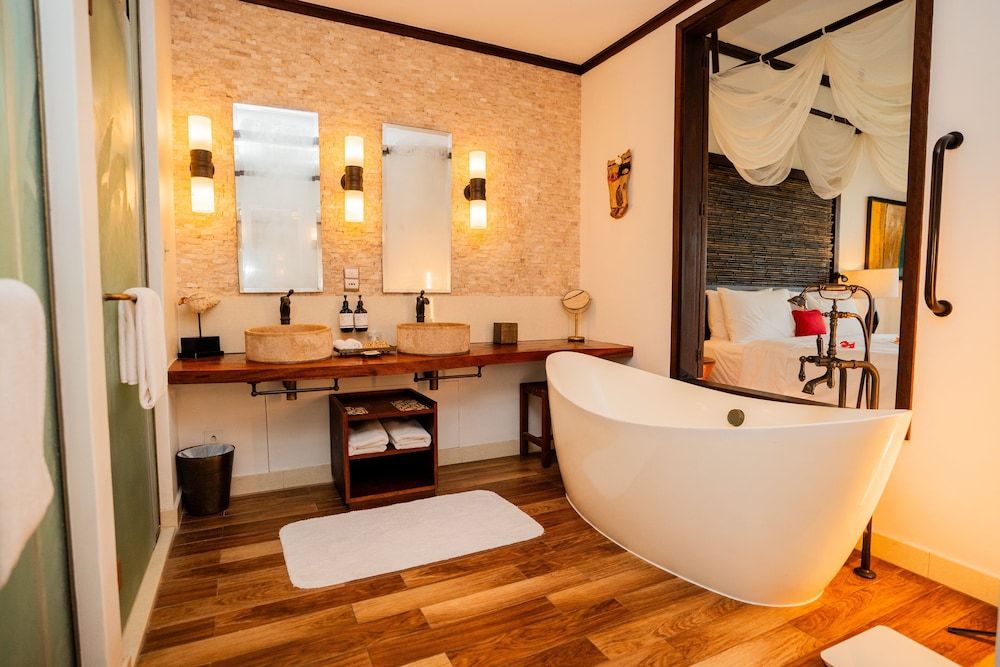 STORY Seychelles Family Suite, Balcony 6