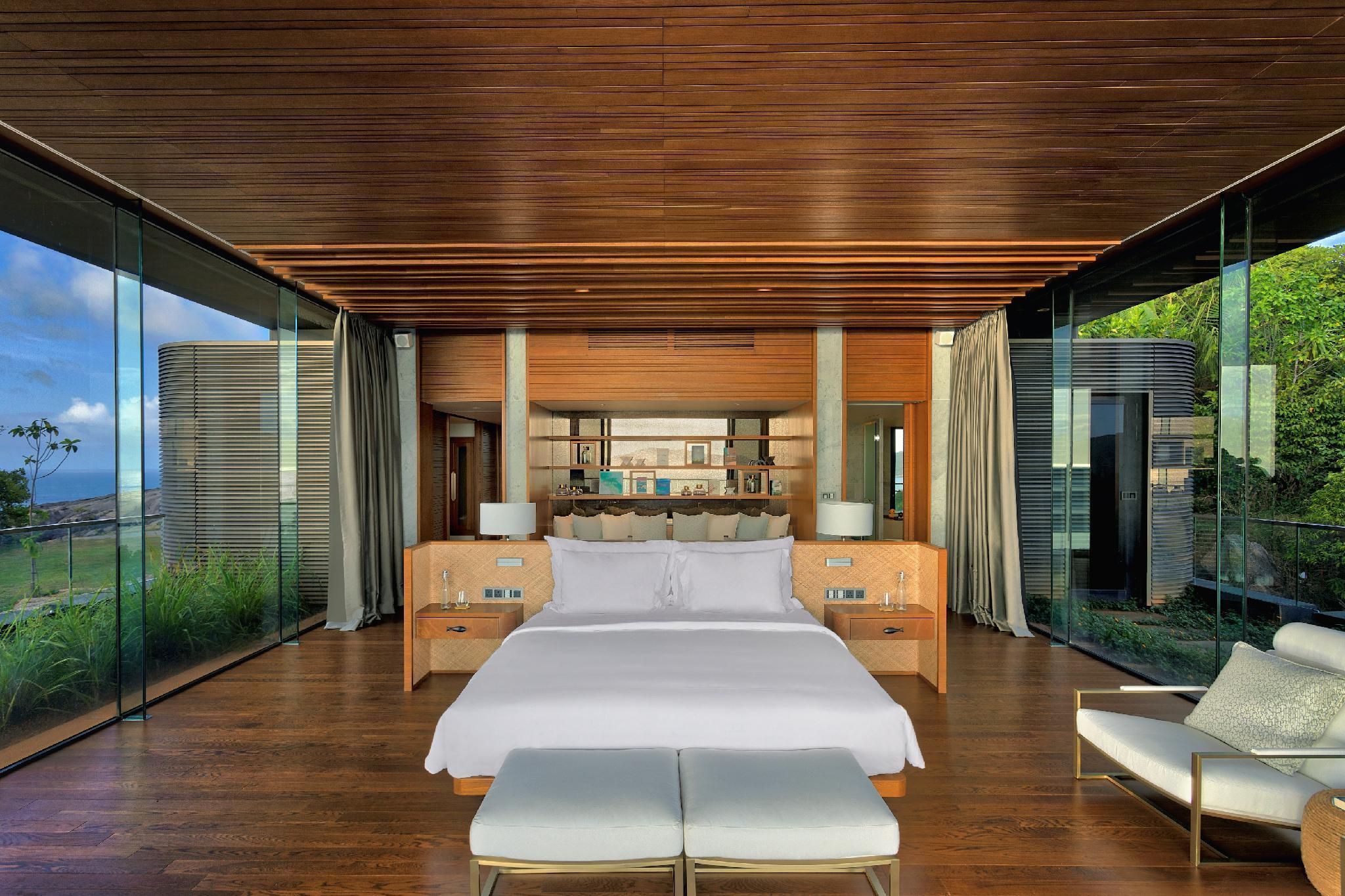 3-Bedroom Residence Villa with Pool