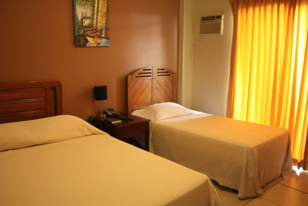 undefined Hotel Andoria 10