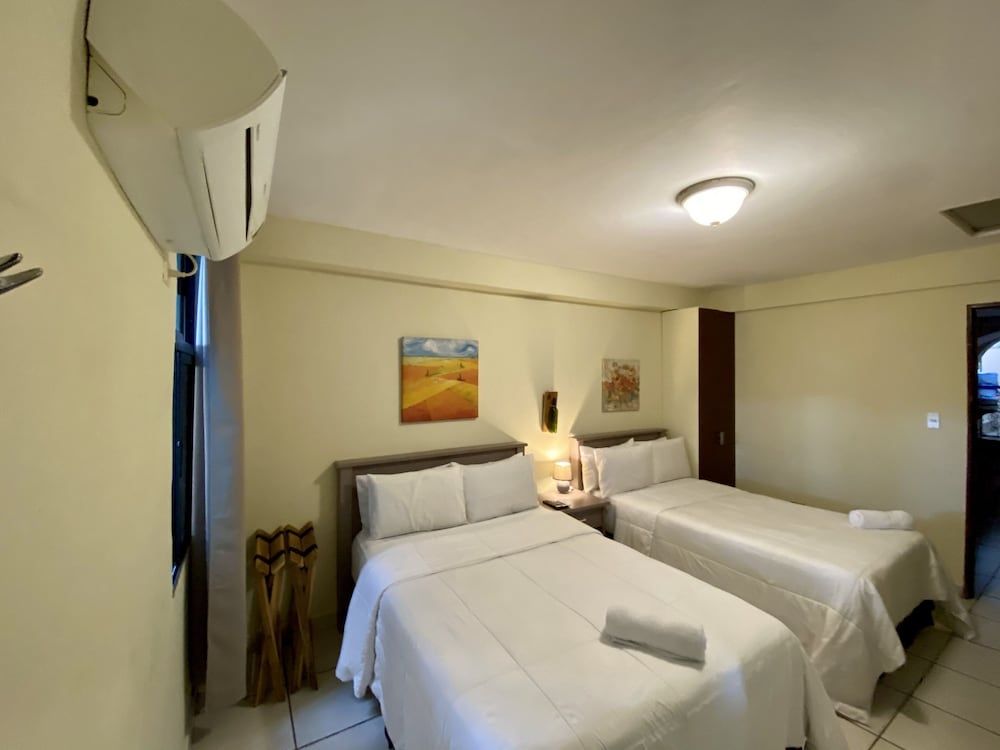 Morrison Hotel San Salvador Standard Double Room, 2 Double Beds 11