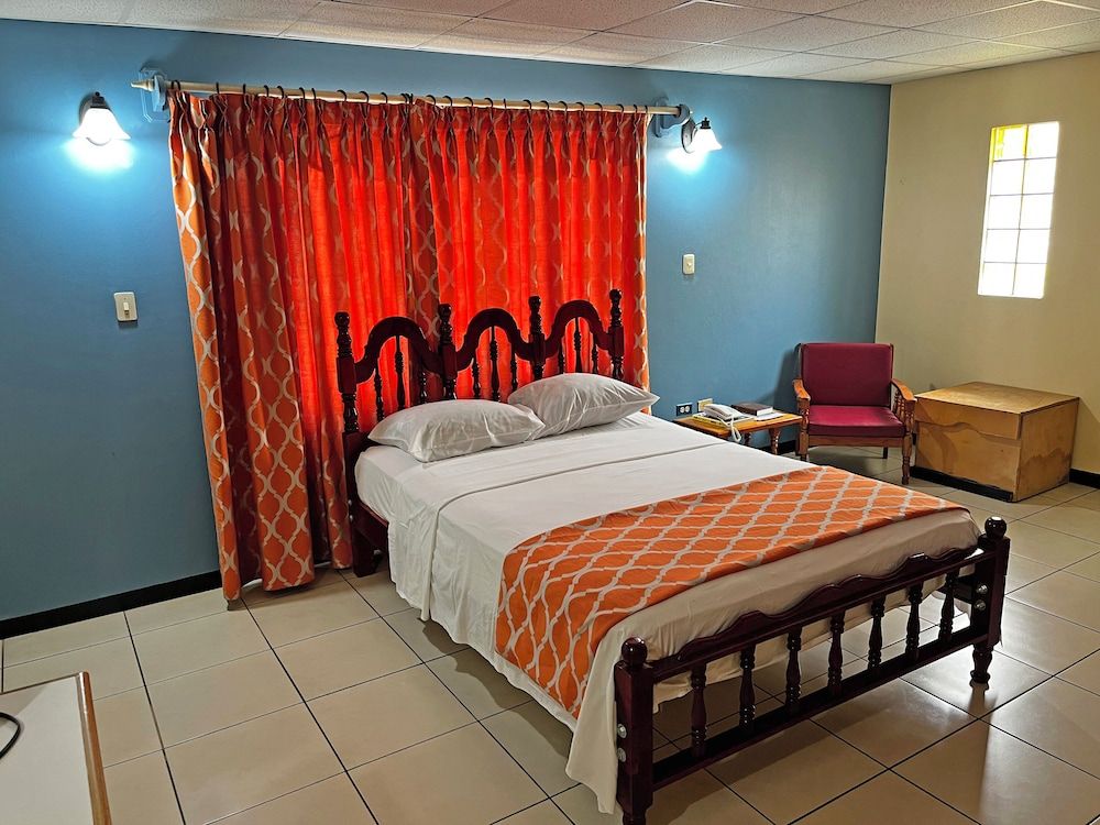 undefined Sundeck Suites 5