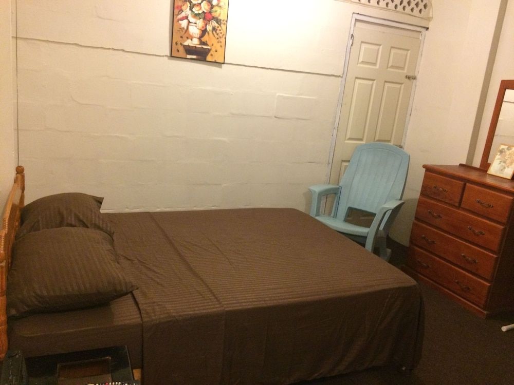 Port Lodge Jean Apartment 2