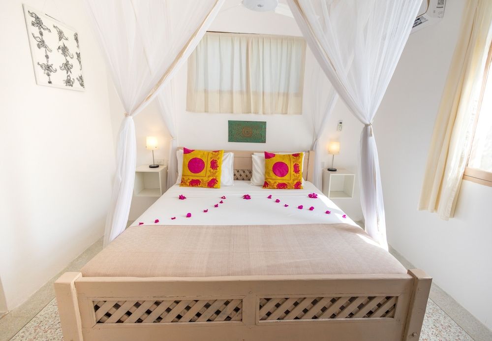 Sharazād Boutique Hotel Comfort Triple Room, Sea View