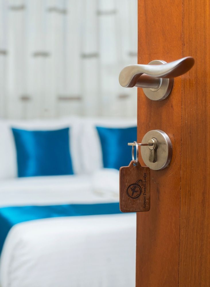 undefined Airport Transit Lodges 4