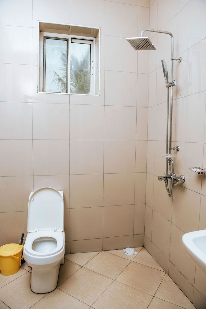 undefined Airport Transit Lodges 5