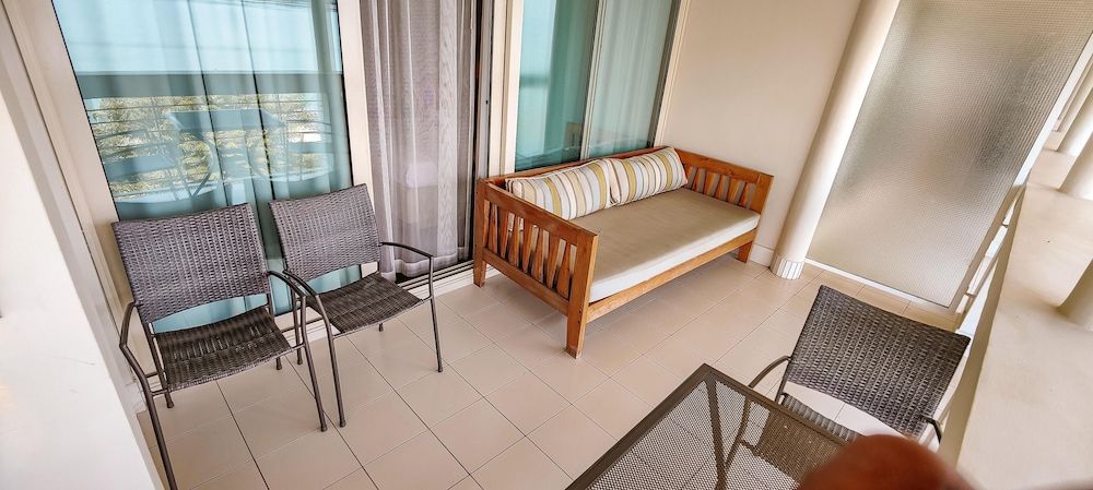 Hotel Slipway Executive Suite, Sea View 11