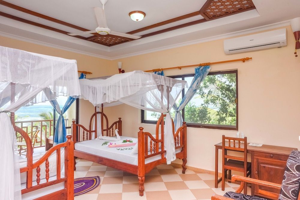 Ifa Beach Resort Deluxe Triple Room, Balcony, Sea View 2