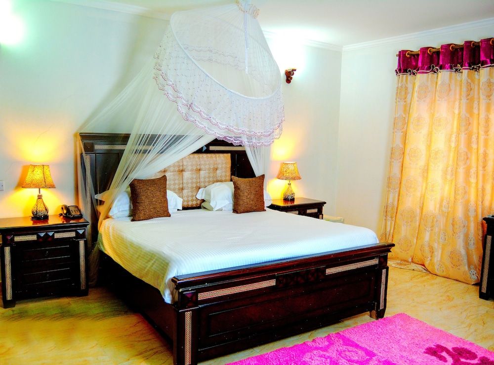Tulia Boutique Hotel and Spa Deluxe Double Room 2
