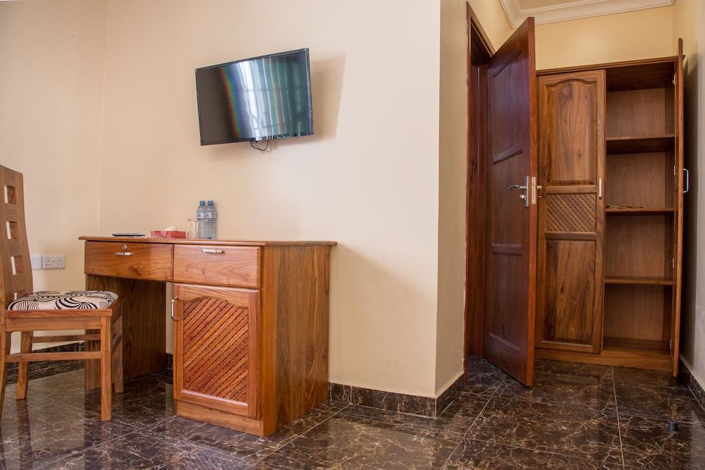 Tulia Boutique Hotel and Spa Twin Room 4