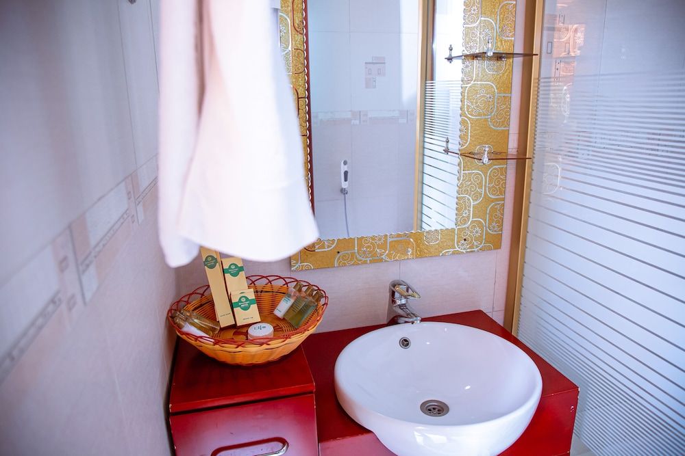 Greenlight Hotel Standard Double Room 5