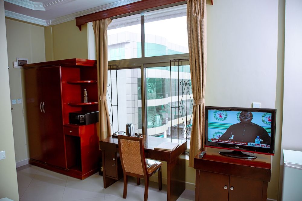 Greenlight Hotel Standard Double Room 3