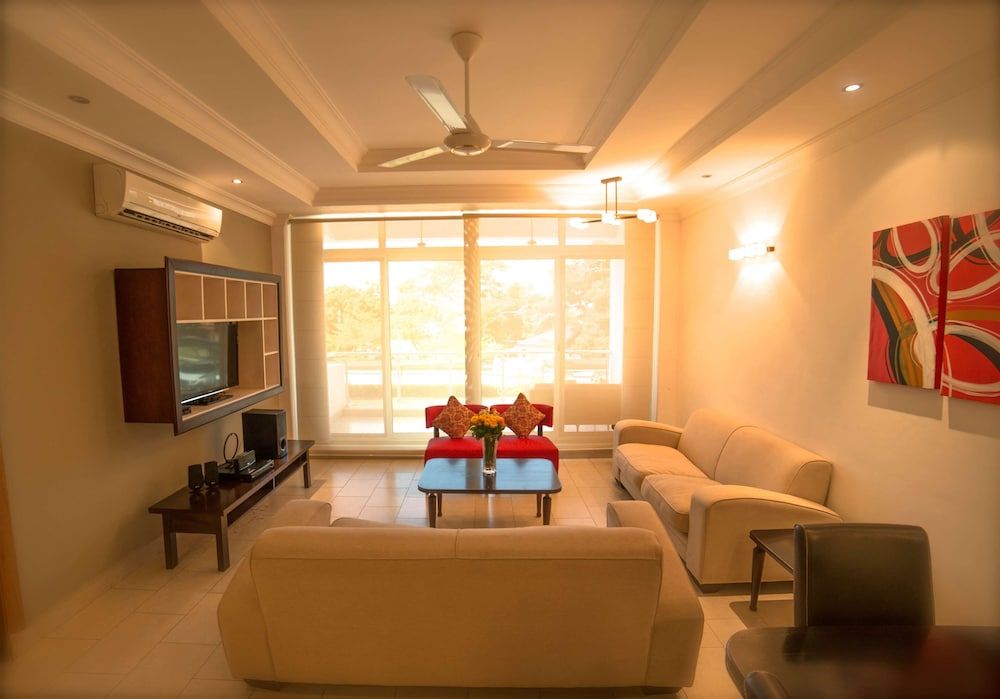 Colosseum Square Luxury Apartments Apartment, 2 Bedrooms, Kitchen, City View 3