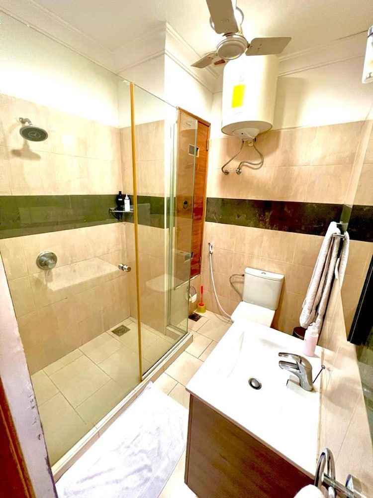 Colosseum Square Luxury Apartments Apartment, 3 Bedrooms, Kitchen, City View 19