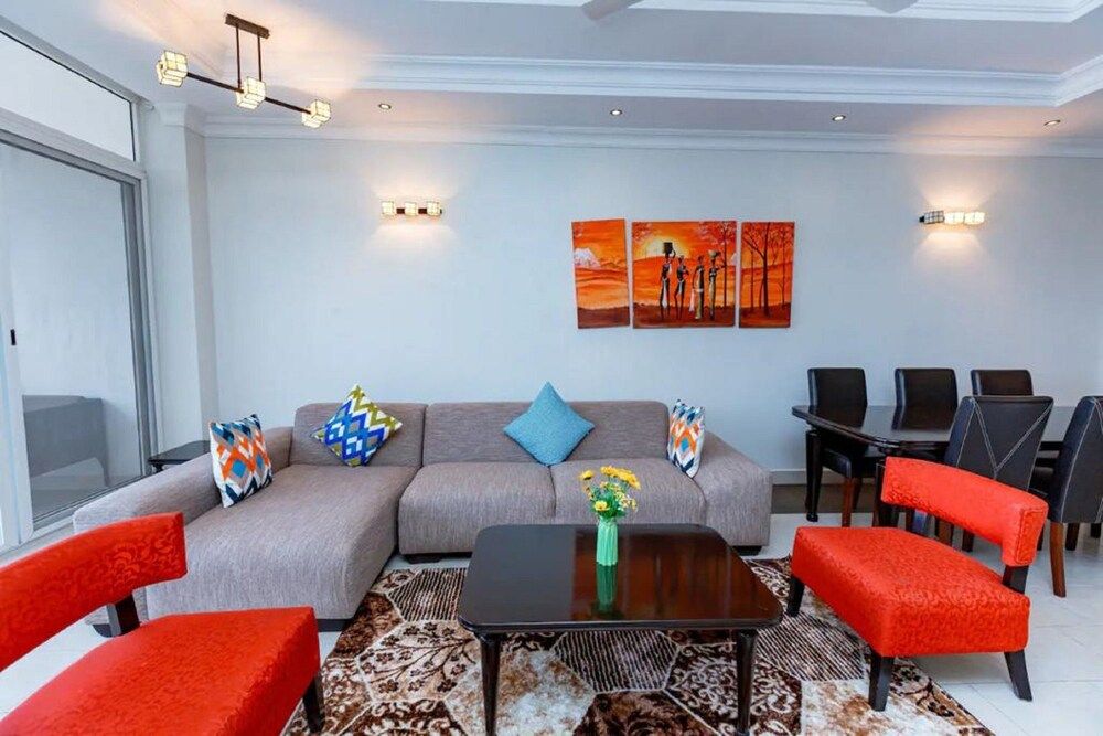 Colosseum Square Luxury Apartments Apartment, 4 Bedrooms, Kitchen, City View 6