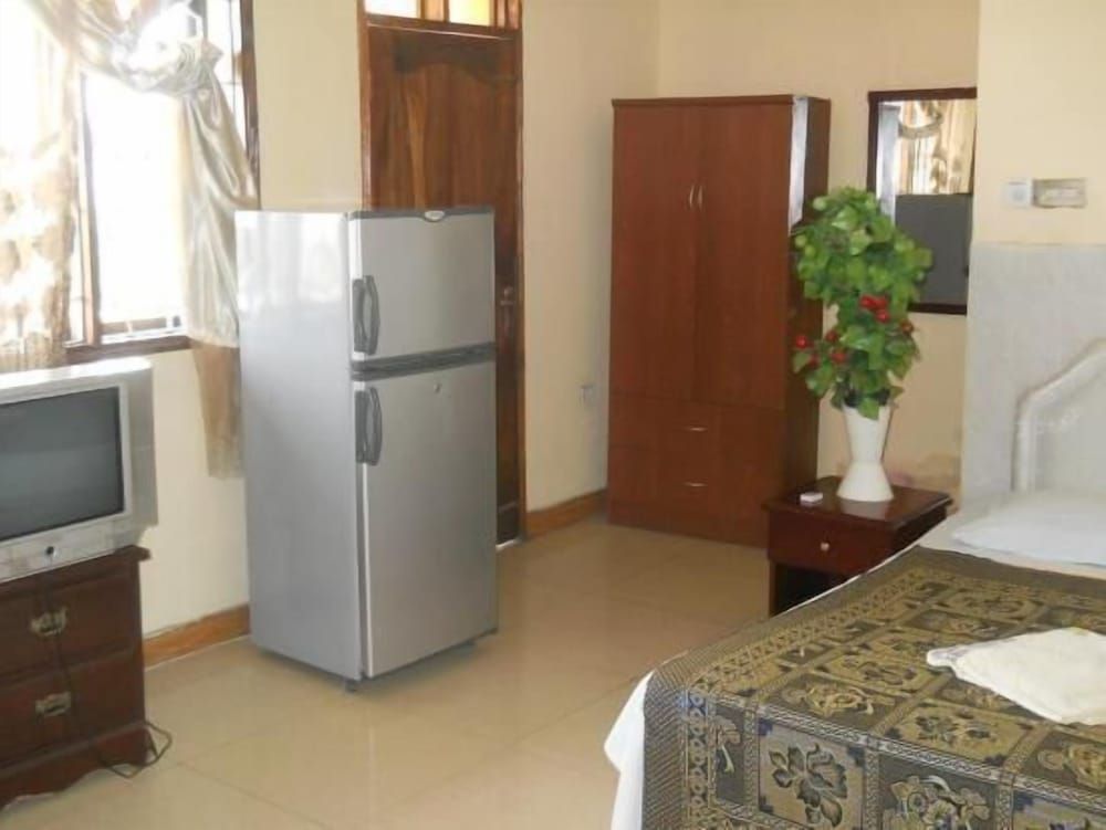 undefined Cross Way Executive Hotel - CWE 7