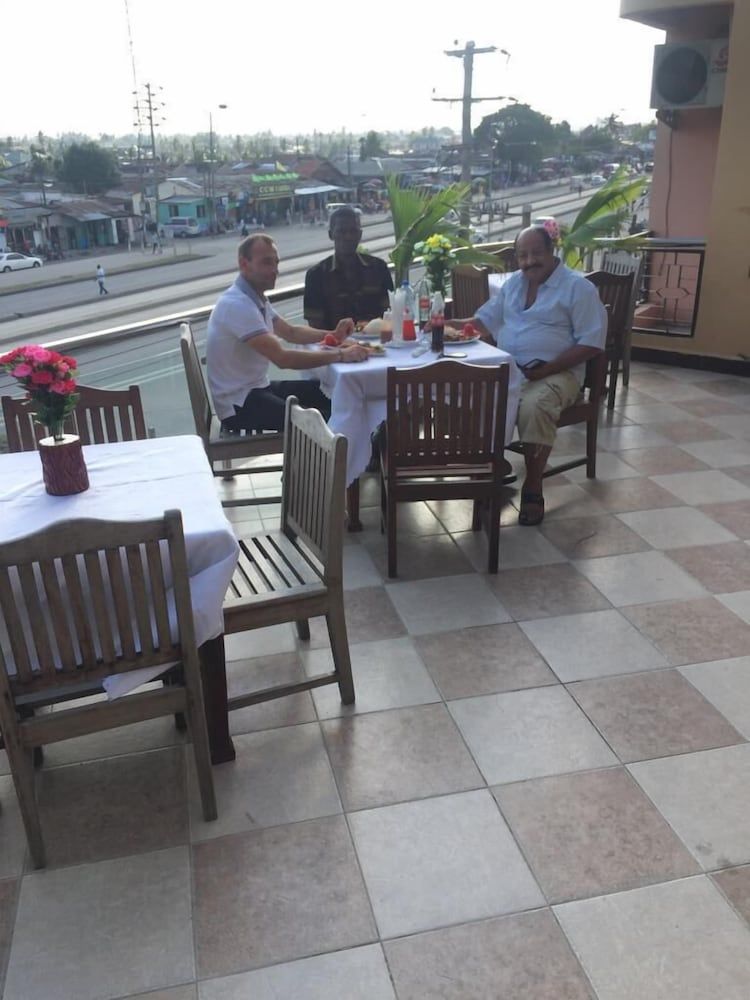 undefined Conway Hotel 6