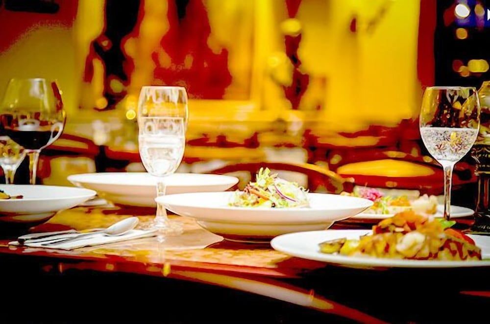 undefined Conway Hotel 8