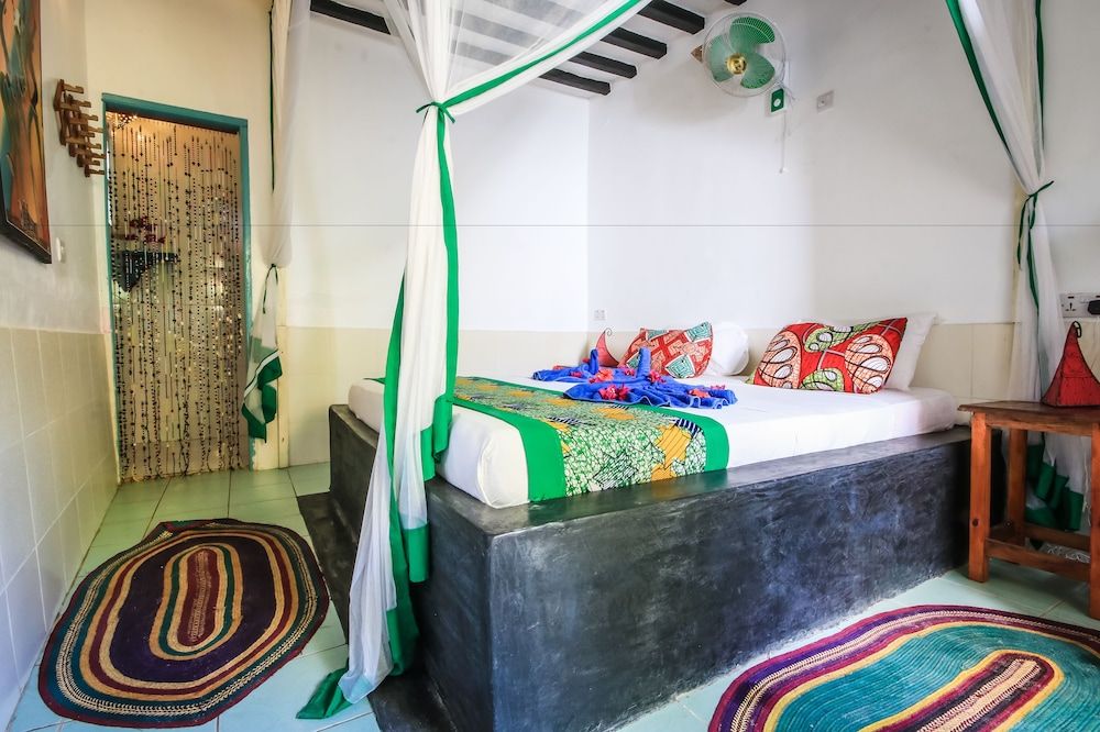 Blue Reef Sport and Fishing Lodge & Bungalows Double Room 2