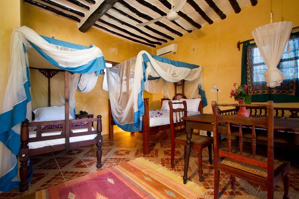 Kendwa Rocks Beach Hotel Superior Twin Room 5