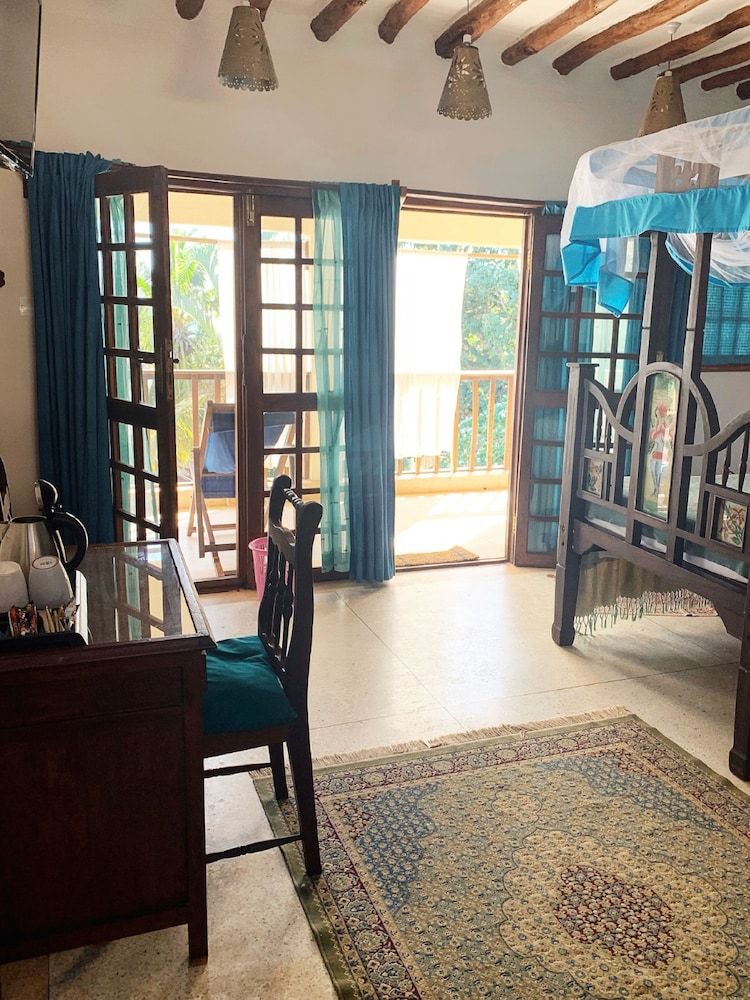 Kendwa Rocks Beach Hotel Superior Twin Room 6