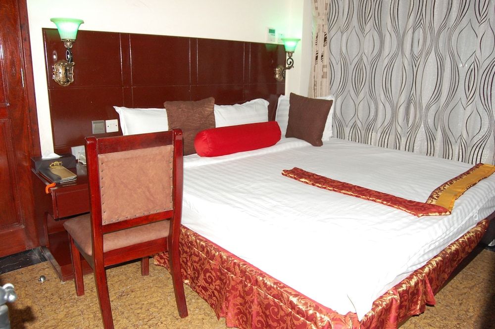 undefined Nemax Royal Hotel 2