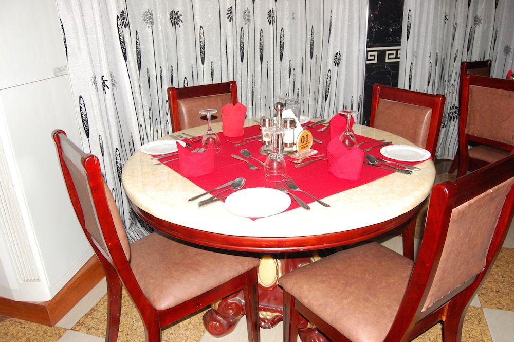 undefined Nemax Royal Hotel 9