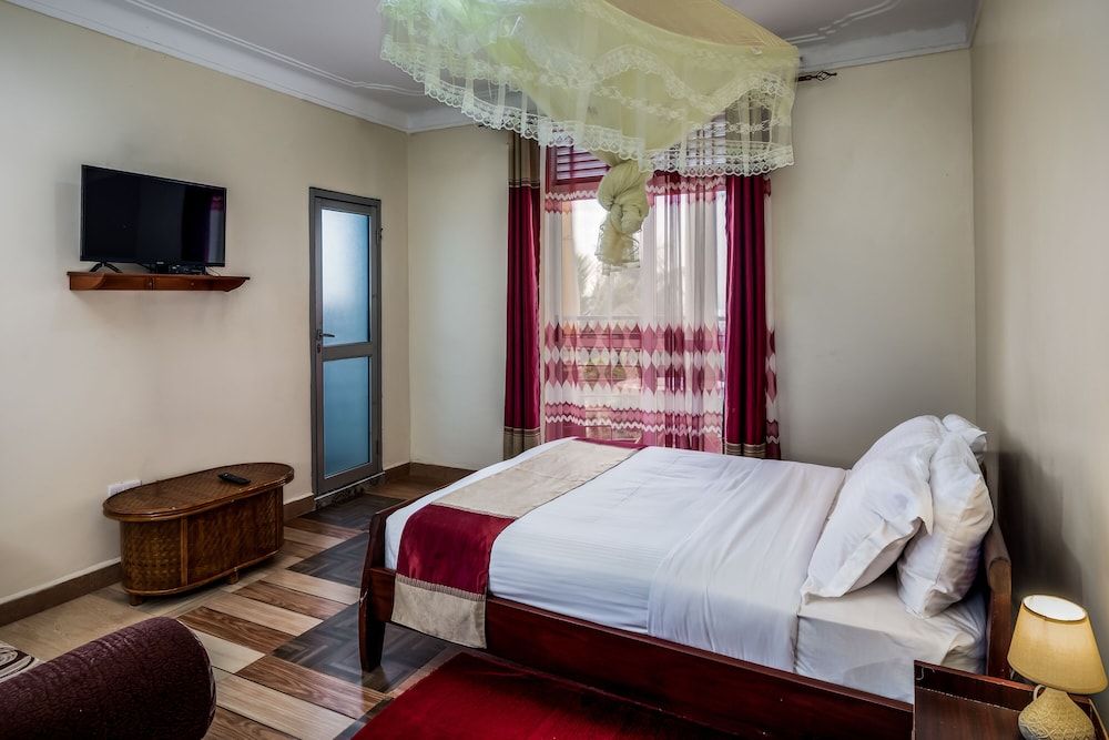 Hotel Royal Nest Standard Double Room 10