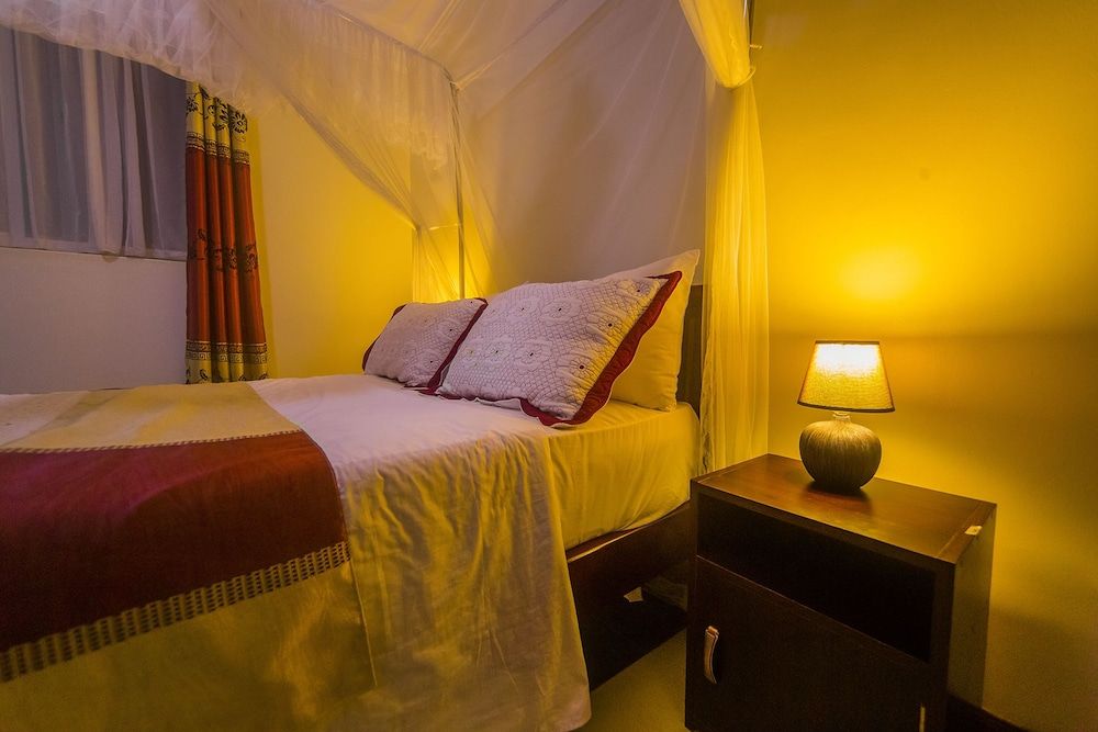 Hotel Royal Nest Standard Double Room 2