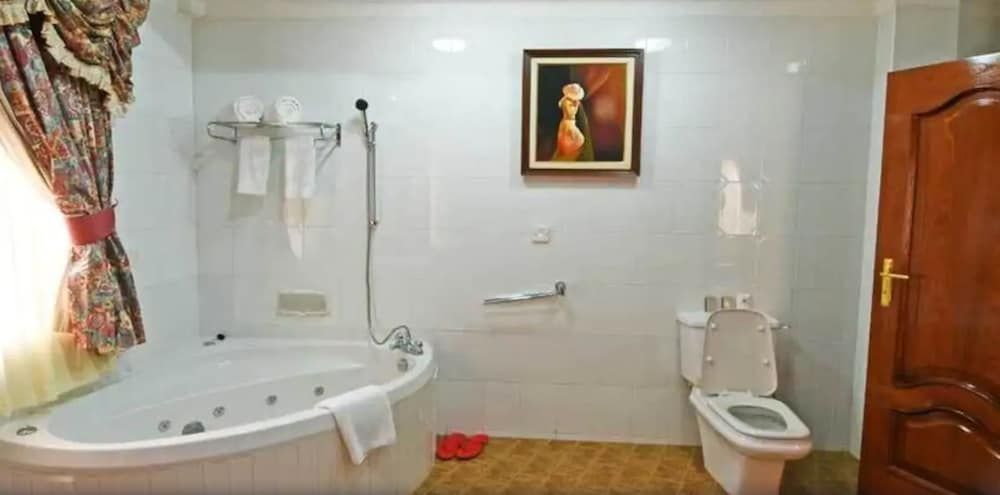 Imperial Botanical Beach Hotel Presidential Suite, 1 Bedroom 5