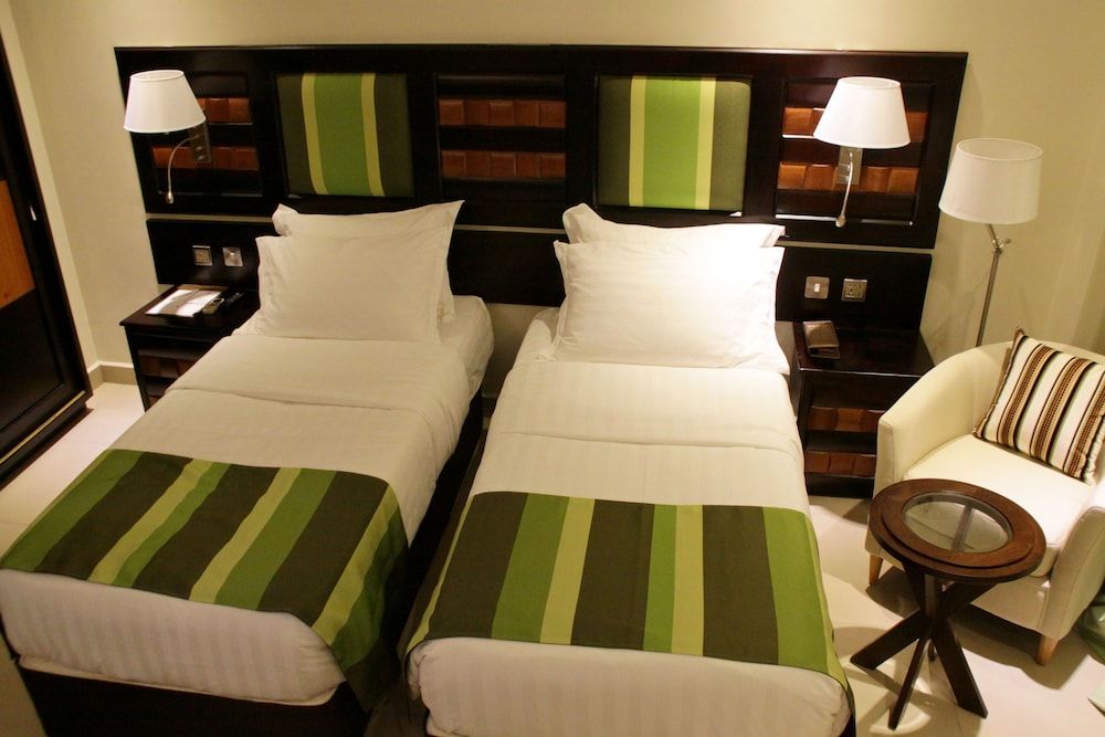 Best Western Premier Garden Hotel Entebbe Deluxe Room, 2 Twin Beds 2