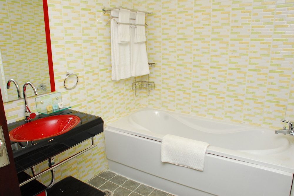 Imperial Resort Beach Hotel Junior Suite 2