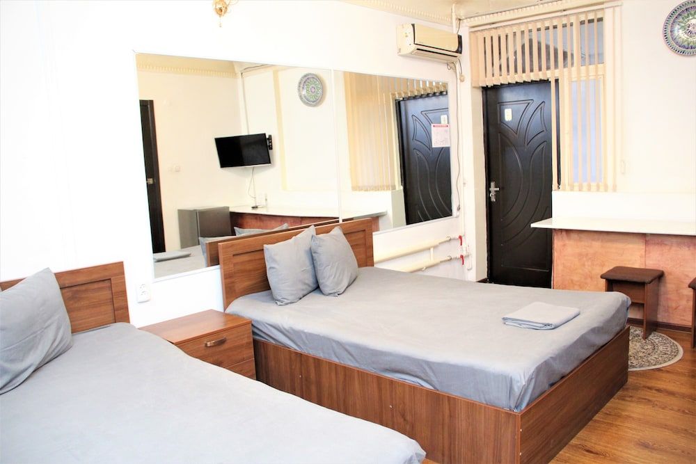 Economy Double Room, 2 Double Beds