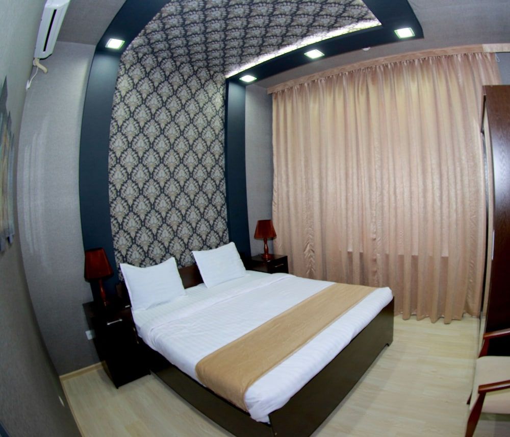 Pearl Tashkent Hotel Economy Double Room (Shared bathroom for 2 rooms) 2