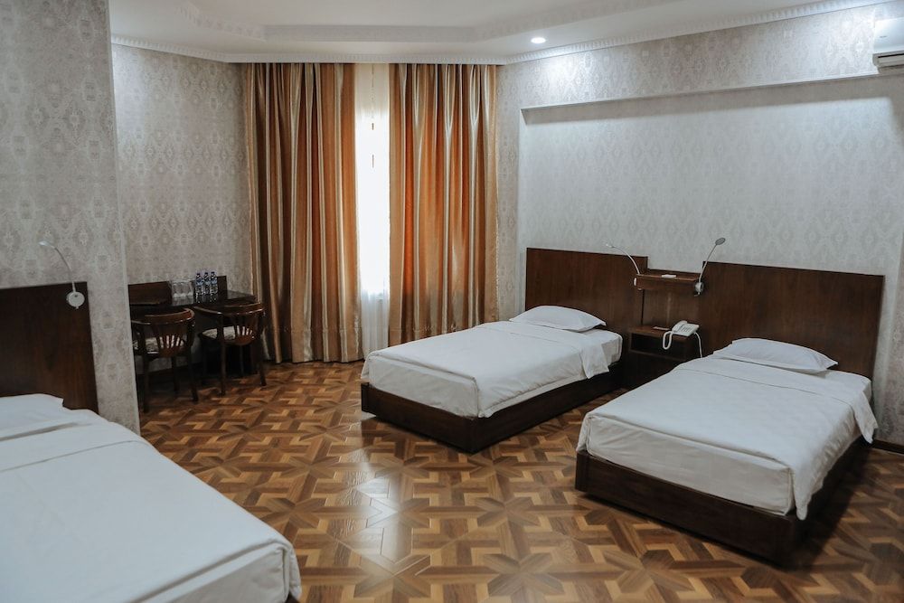 Omar Khayyam Standard Triple Room 7