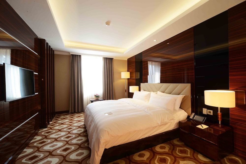 undefined LOTTE City Hotels Tashkent Palace 9