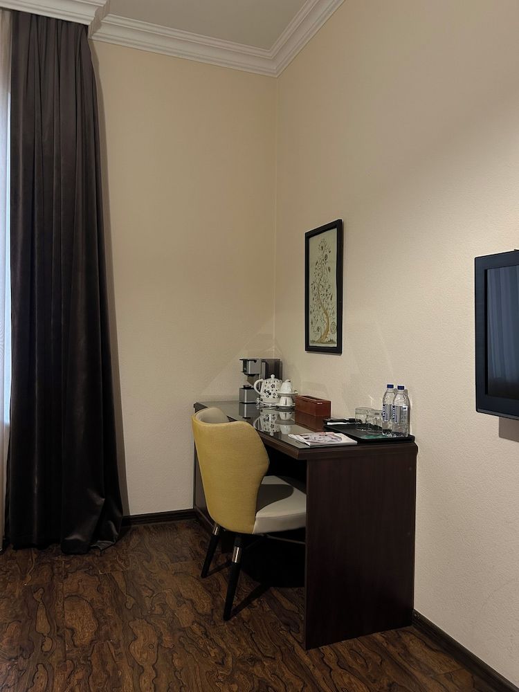 Platan Standard Double or Twin Room 8