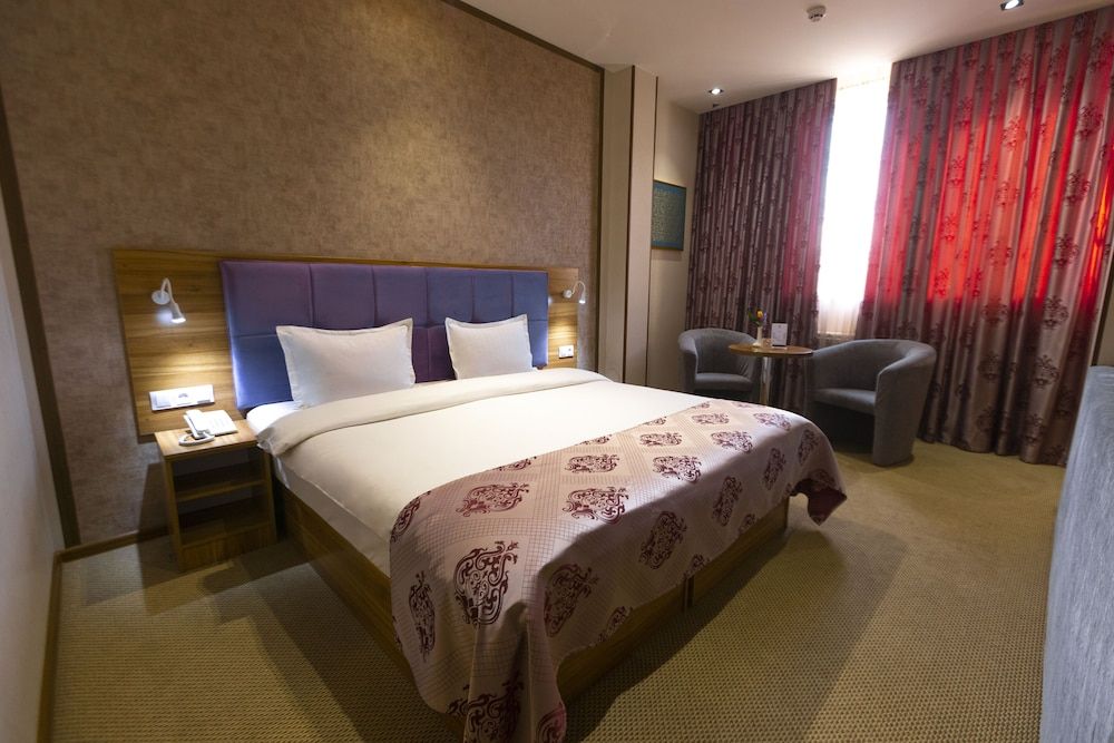 Sayyoh Hotel