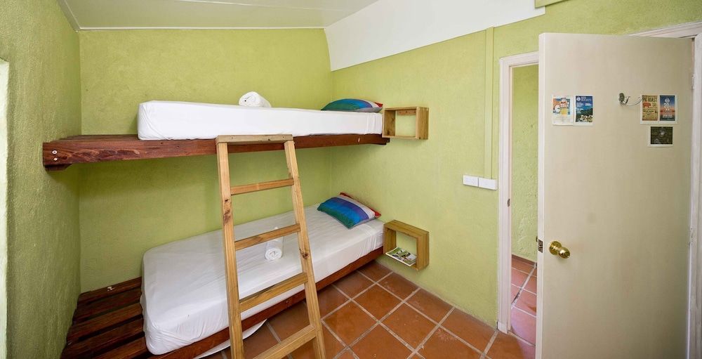 Economy Room, Multiple Bedrooms, Non Smoking, Shared Bathroom